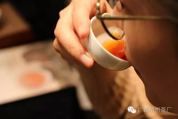 圖片2.png 圖片2.png